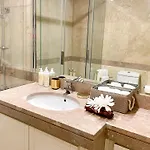Prestige Entire 3 Bedroom Luxury *