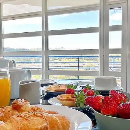 Apartmán Prestige Entire 3 Bedroom Luxury