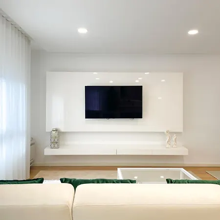 Apartmán Prestige Entire 3 Bedroom Luxury