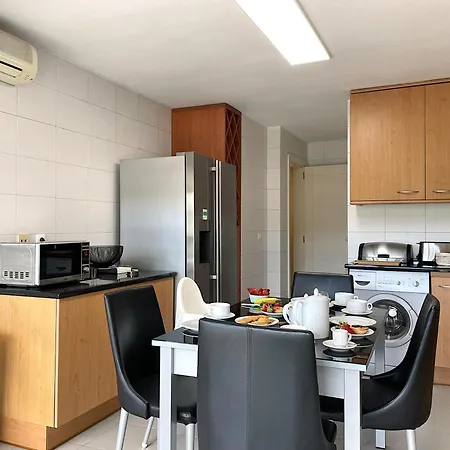 Prestige Luxury Apartment *
